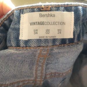 Bershka | Jeans | Hirise Mom Jeans | Poshmark